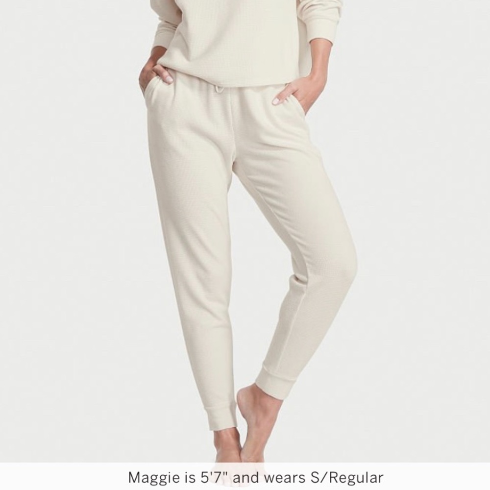 VS lounge joggers